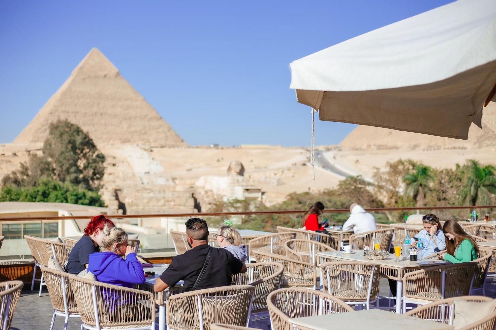 Kafret el-Gabal Tree Lounge Pyramids View Inn , Sphinx Giza מראה חיצוני תמונה