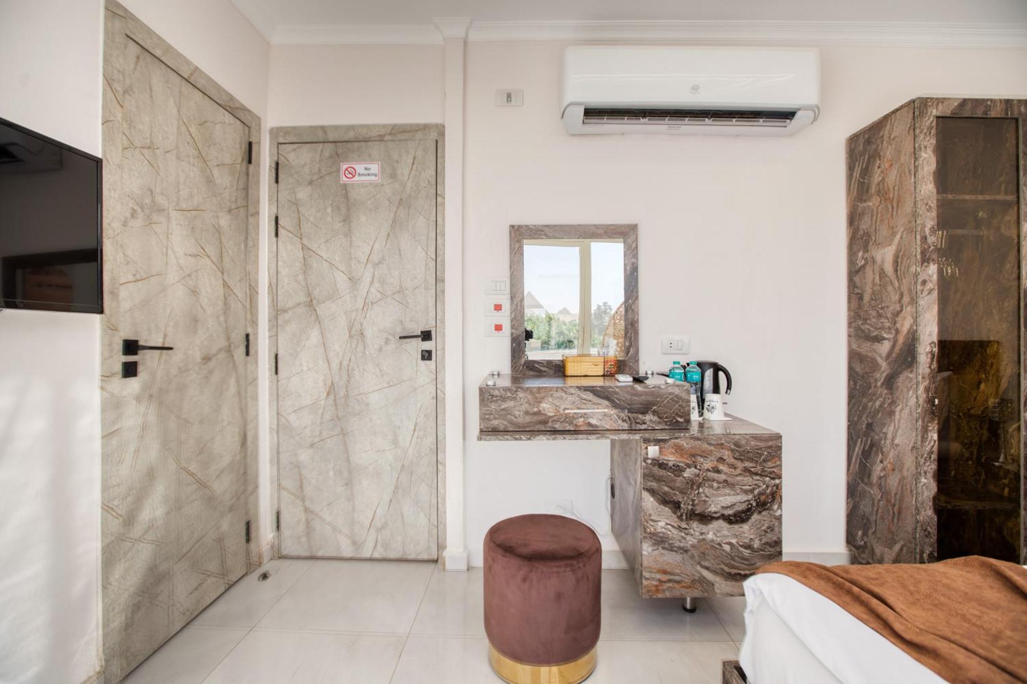 Kafret el-Gabal Tree Lounge Pyramids View Inn , Sphinx Giza מראה חיצוני תמונה