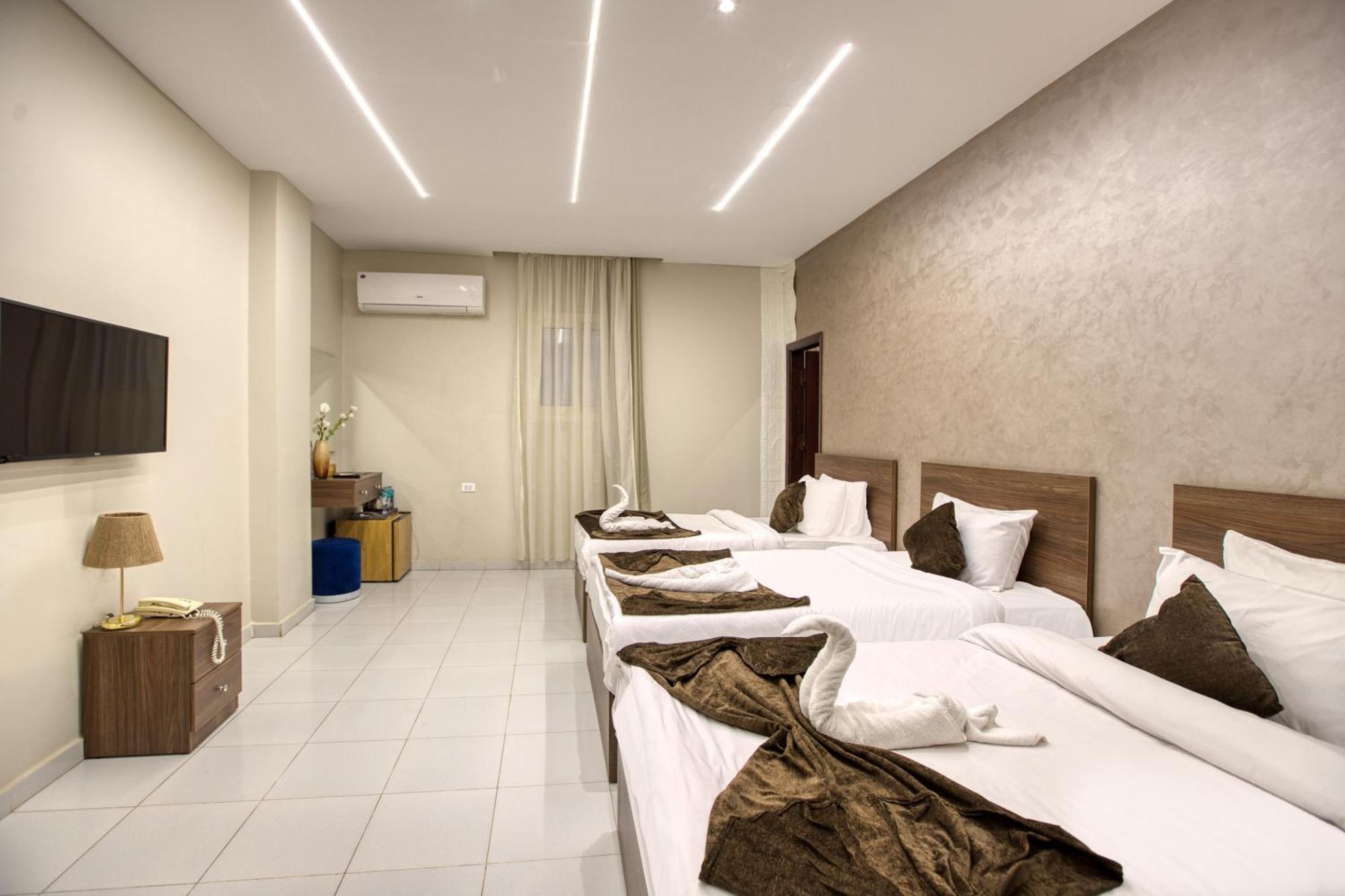 Kafret el-Gabal Tree Lounge Pyramids View Inn , Sphinx Giza מראה חיצוני תמונה